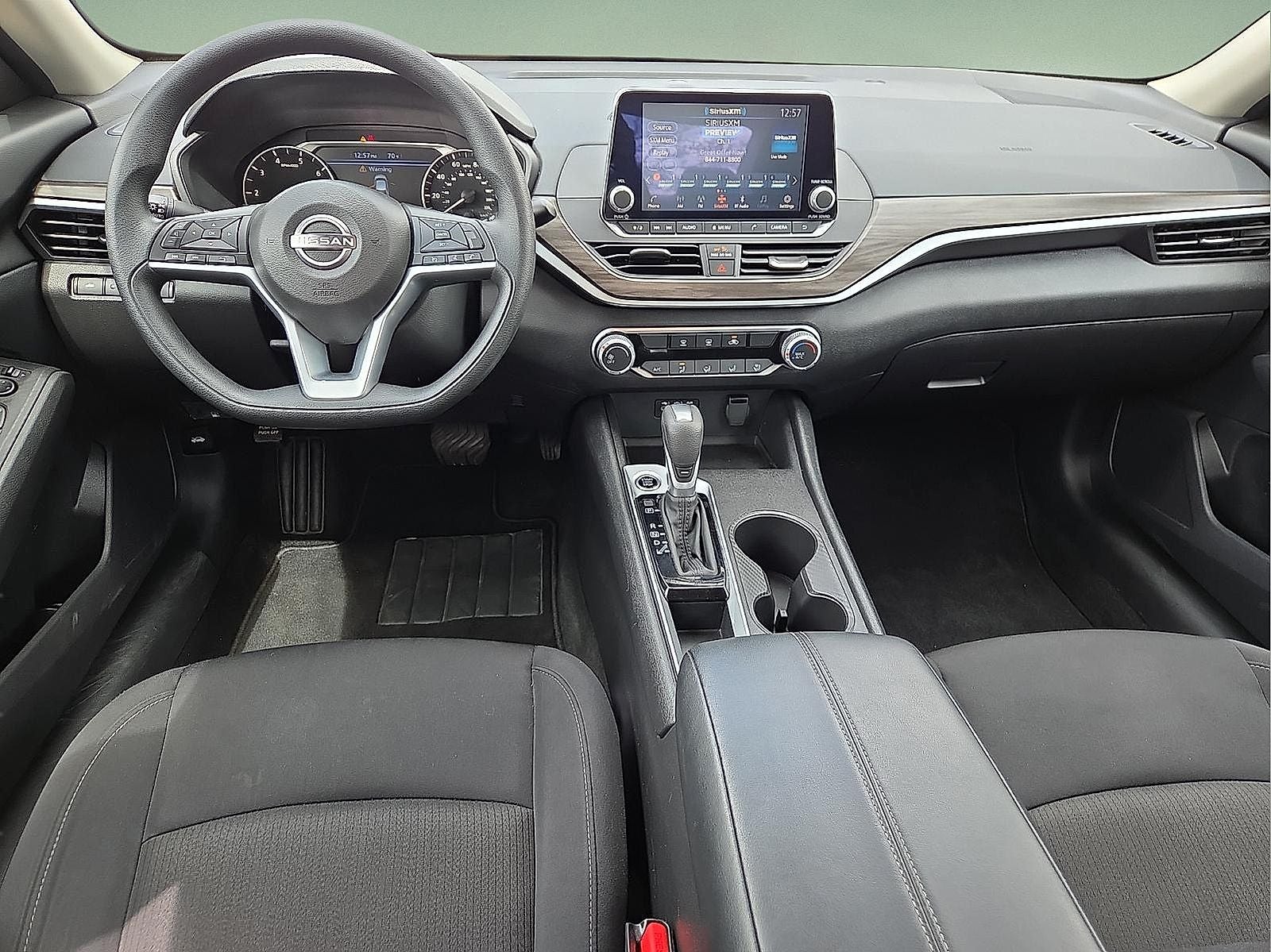 2025 Nissan Altima SV FWD