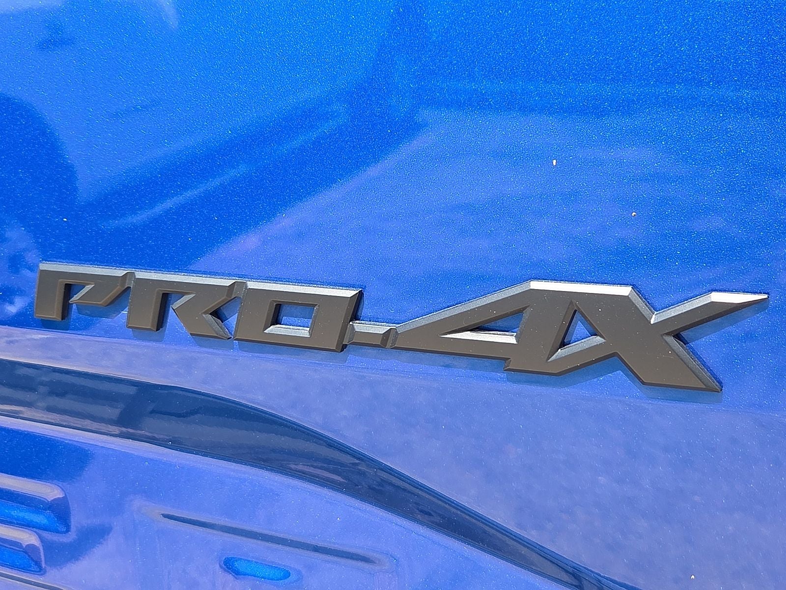 2024 Nissan Frontier Crew Cab PRO-4X 4x4