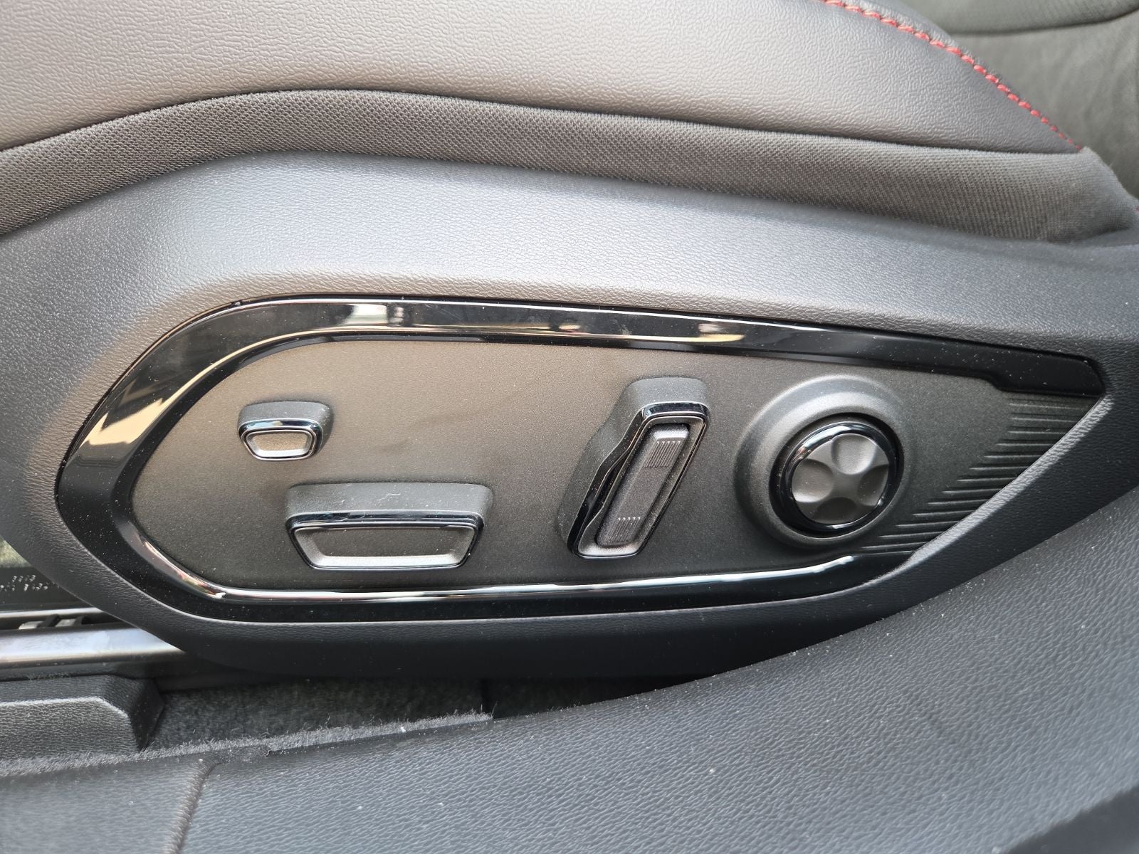 2026 Dodge Charger CHARGER R/T PLUS 4-DOOR AWD