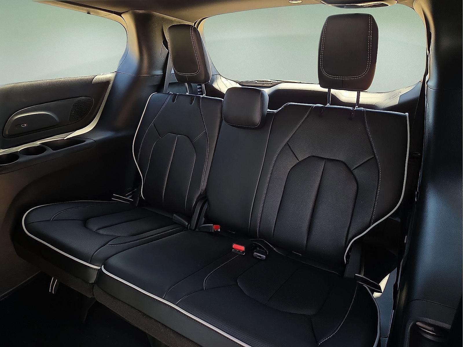 2027 Chrysler Pacifica PACIFICA LIMITED AWD
