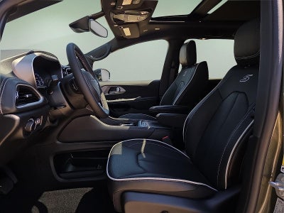 2027 Chrysler Pacifica PACIFICA LIMITED AWD