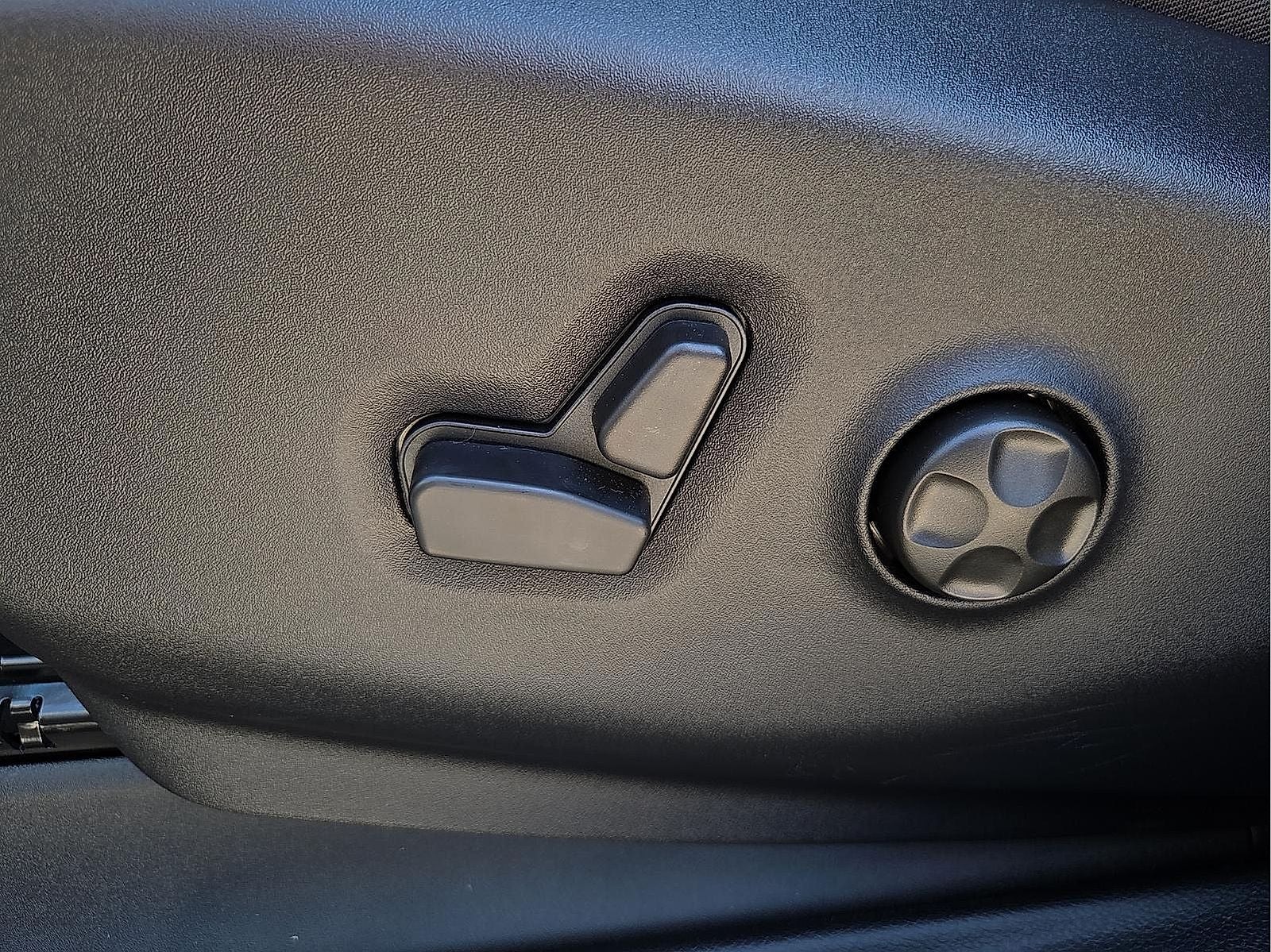 2027 Chrysler Pacifica PACIFICA LIMITED AWD