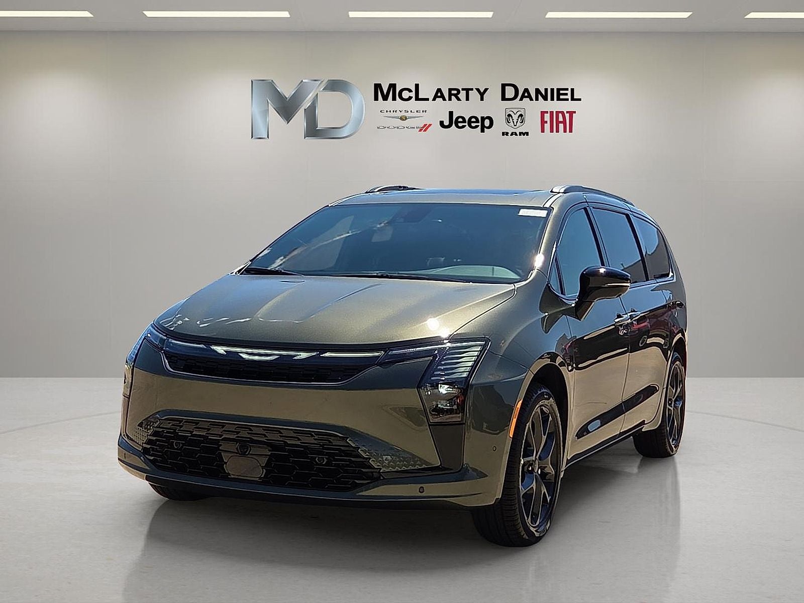 2027 Chrysler Pacifica PACIFICA LIMITED AWD