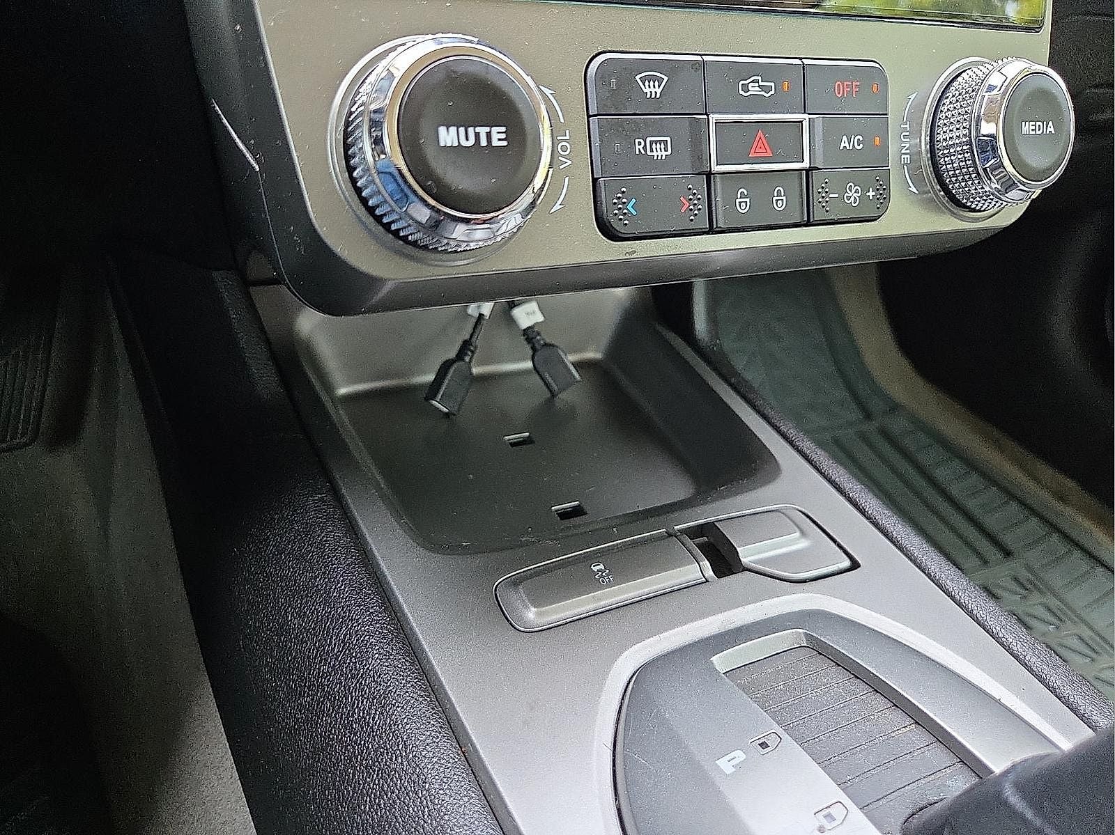2013 Chevrolet Camaro 2LS
