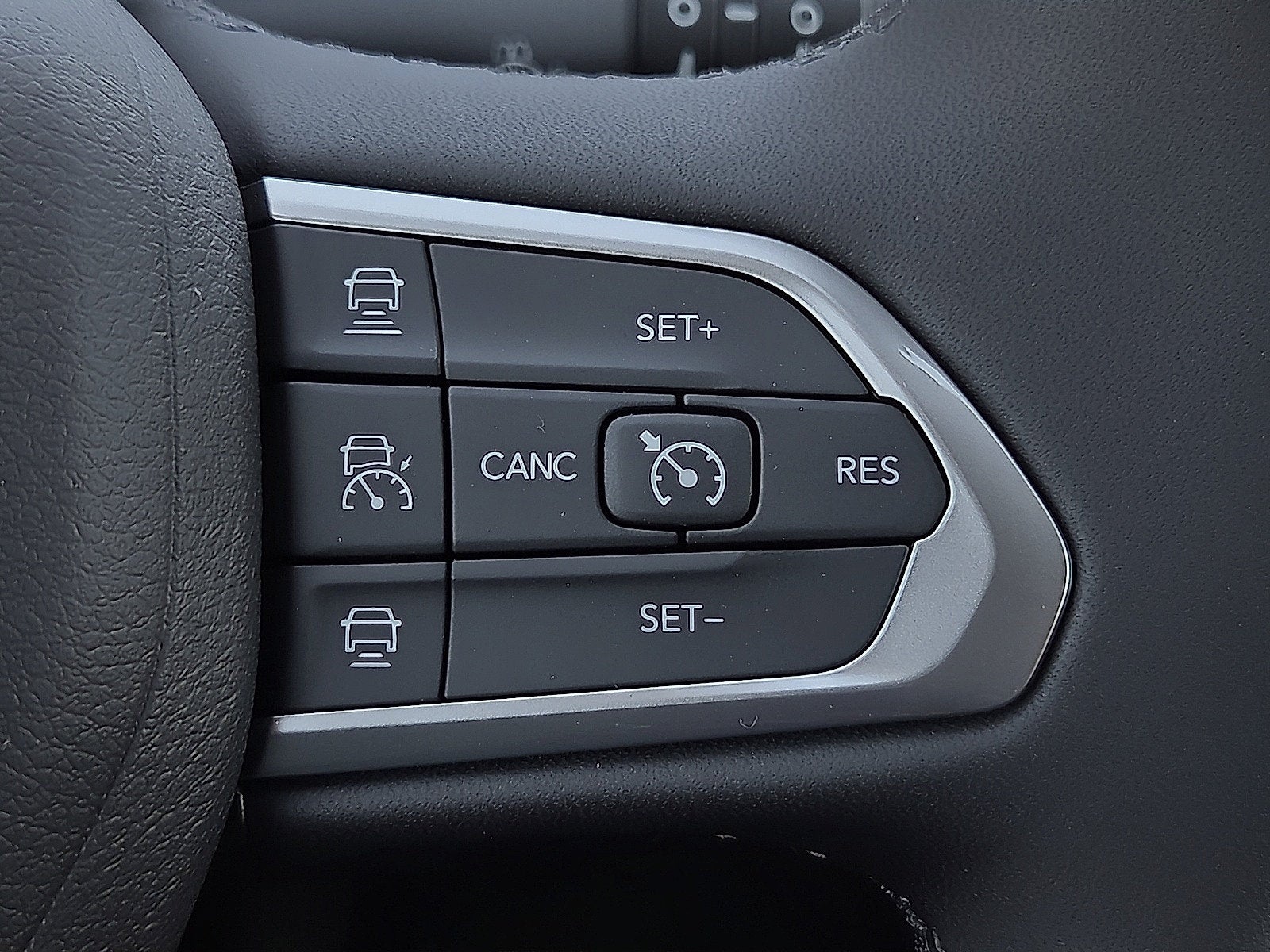 2027 Jeep Compass COMPASS LATITUDE ALTITUDE 4X4