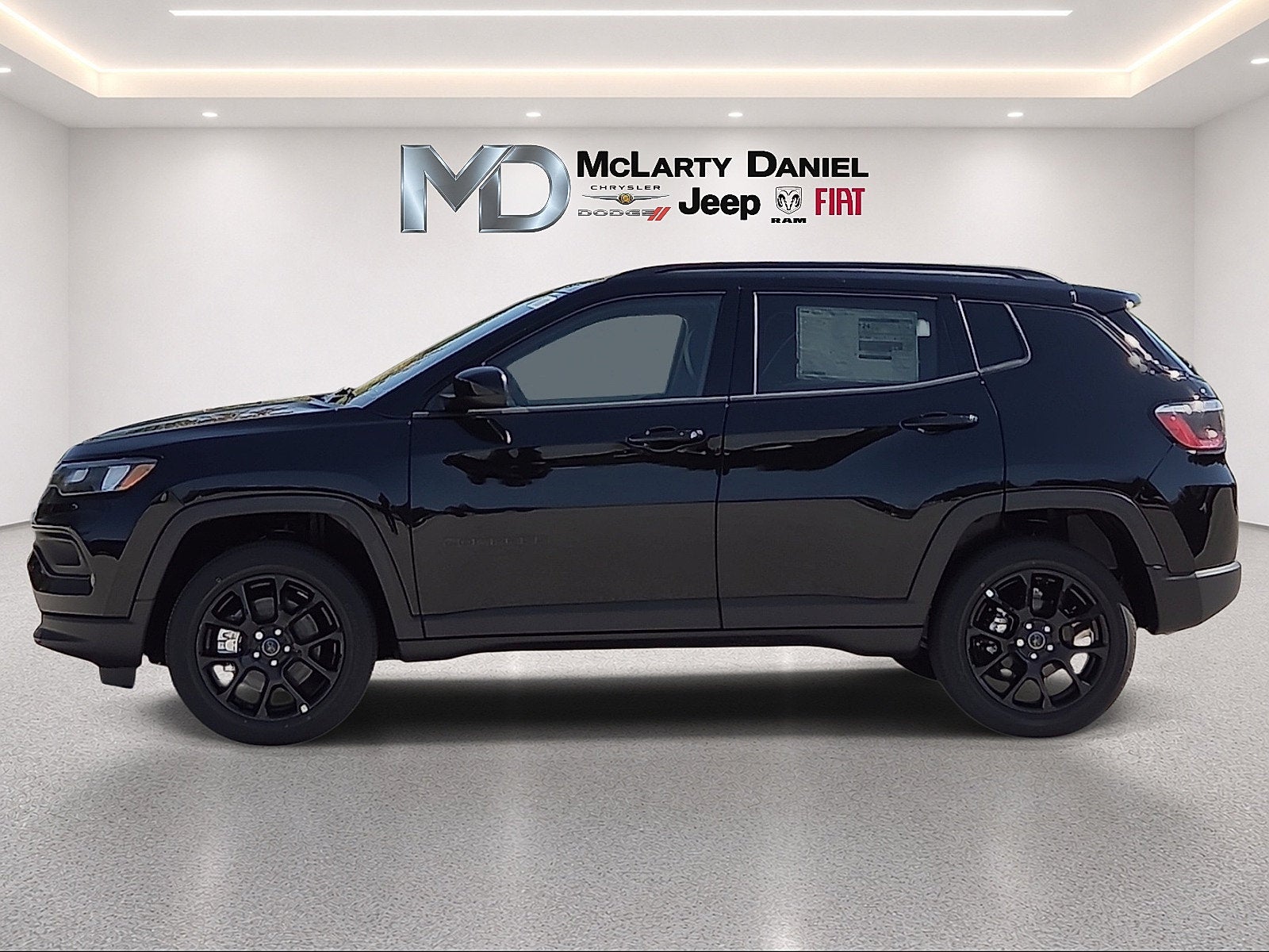 2027 Jeep Compass COMPASS LATITUDE ALTITUDE 4X4