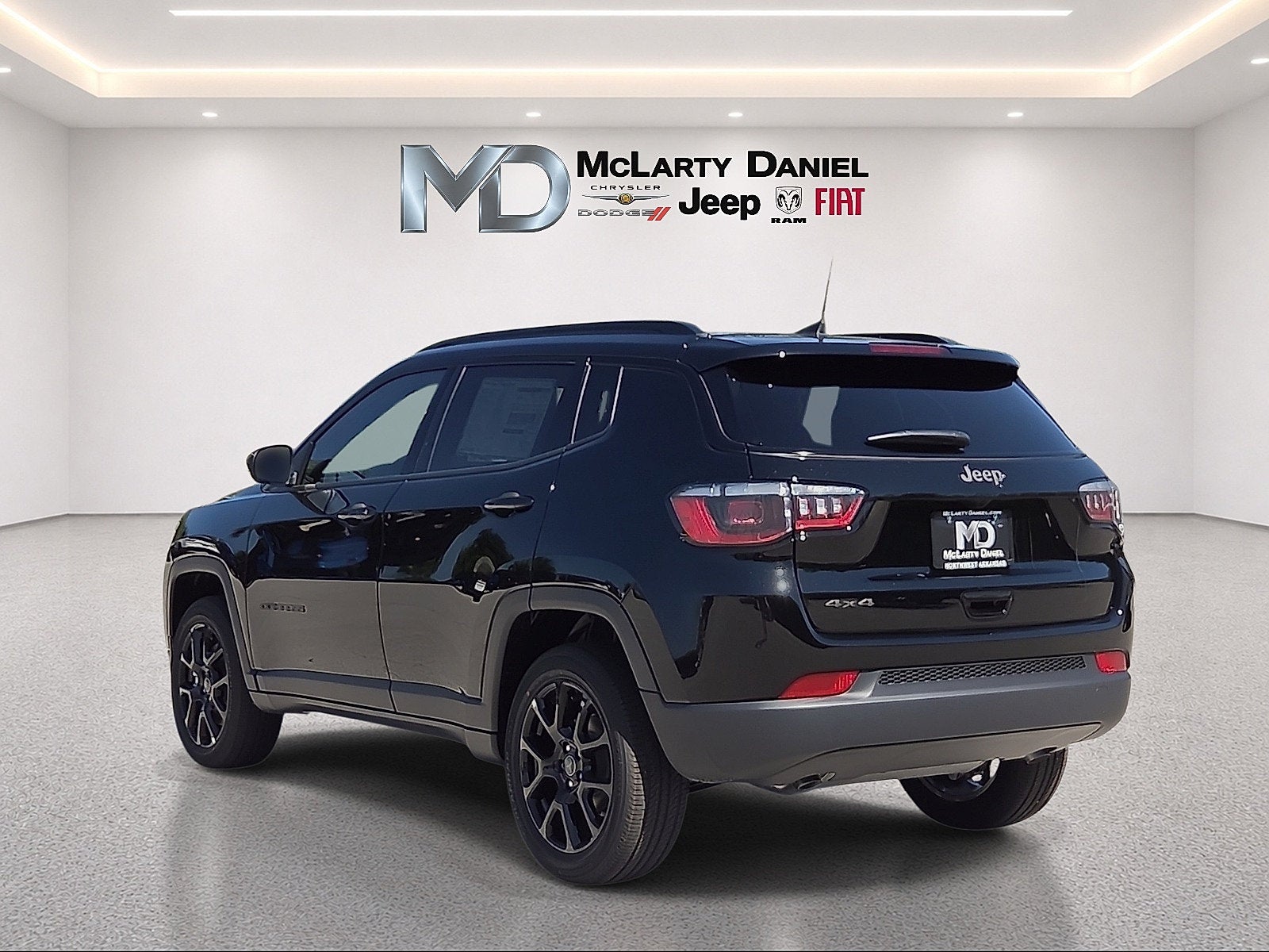 2027 Jeep Compass COMPASS LATITUDE ALTITUDE 4X4