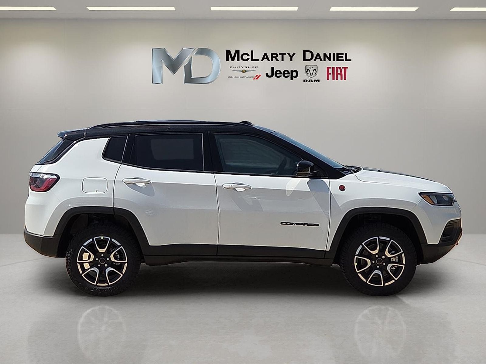 2026 Jeep Compass COMPASS TRAILHAWK 4X4