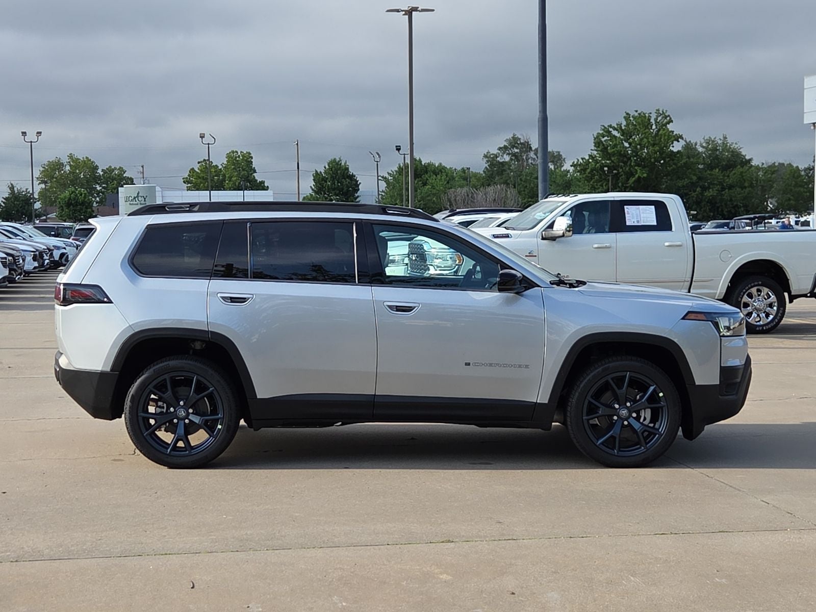 2026 Jeep Cherokee CHEROKEE 85TH ANNIVERSARY EDITION 4X4