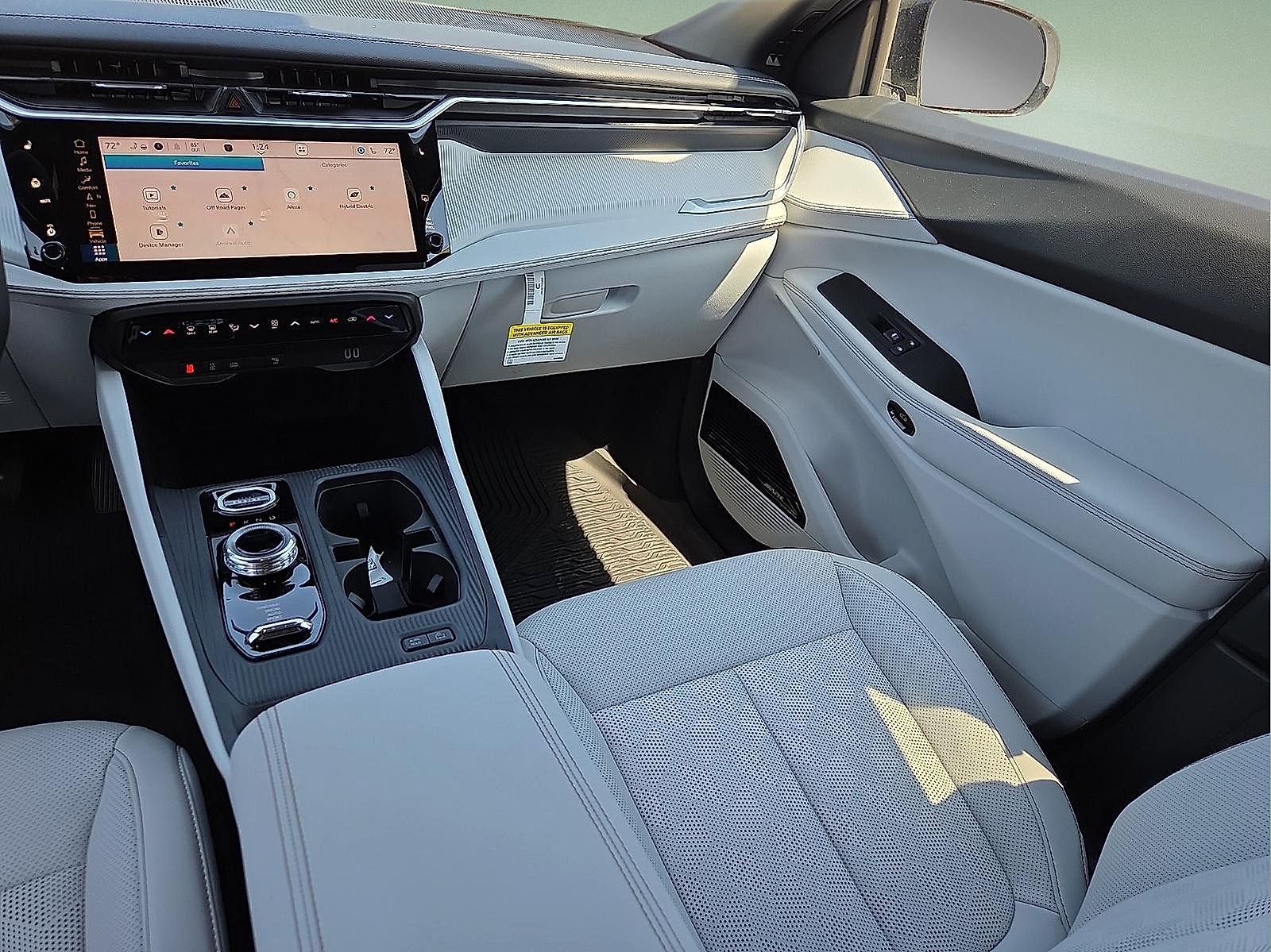 2026 Jeep Cherokee CHEROKEE OVERLAND 4X4