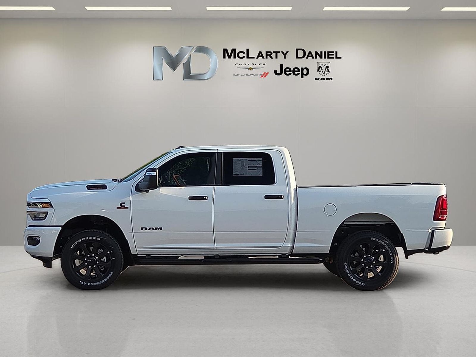2026 RAM 3500 Big Horn Crew Cab 4x4 6'4' Box