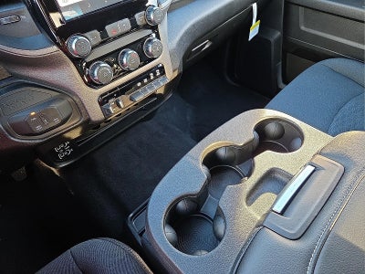 2026 RAM Ram 2500 RAM 2500 BLACK EXPRESS CREW CAB 4X4 6'4' BOX