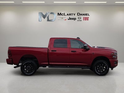 2026 RAM Ram 2500 RAM 2500 BLACK EXPRESS CREW CAB 4X4 6'4' BOX