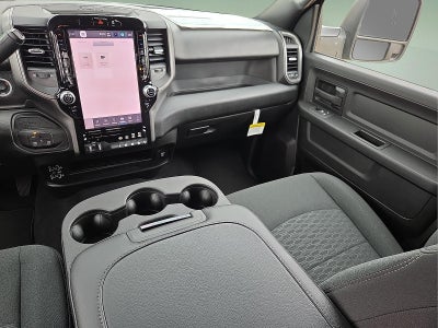 2026 RAM Ram 2500 RAM 2500 BLACK EXPRESS CREW CAB 4X4 6'4' BOX