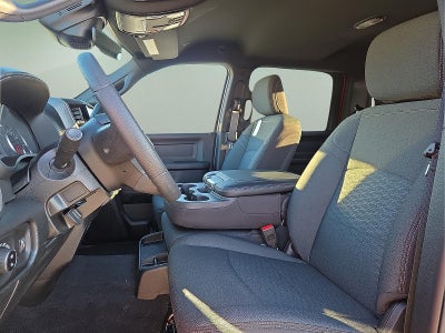 2026 RAM Ram 2500 RAM 2500 BLACK EXPRESS CREW CAB 4X4 6'4' BOX