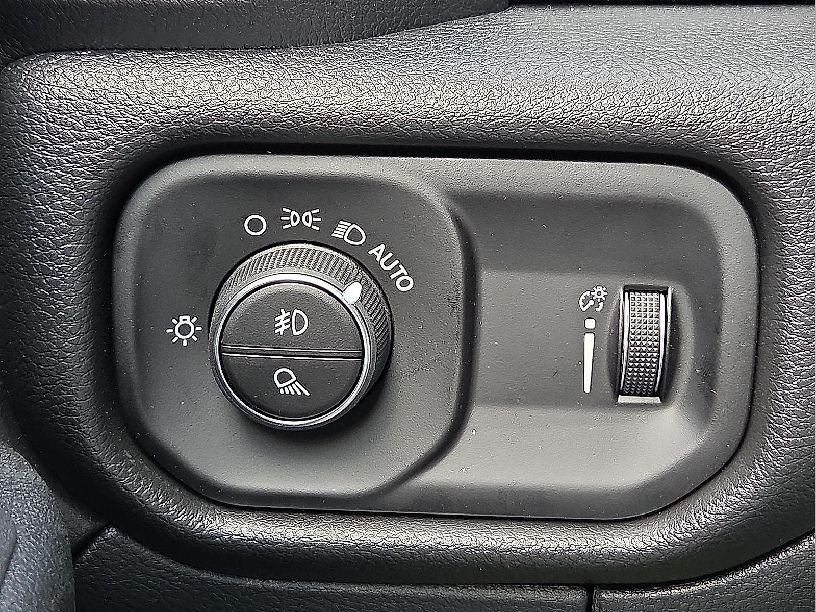 2026 RAM Ram 2500 RAM 2500 WARLOCK CREW CAB 4X4 6'4' BOX