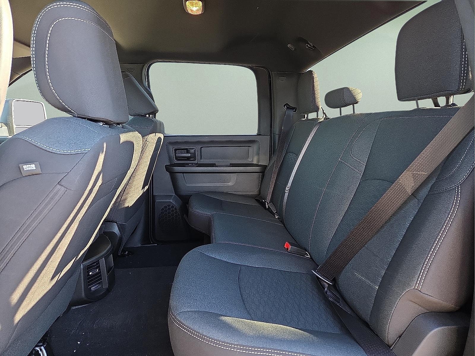 2026 RAM Ram 2500 RAM 2500 WARLOCK CREW CAB 4X4 6'4' BOX