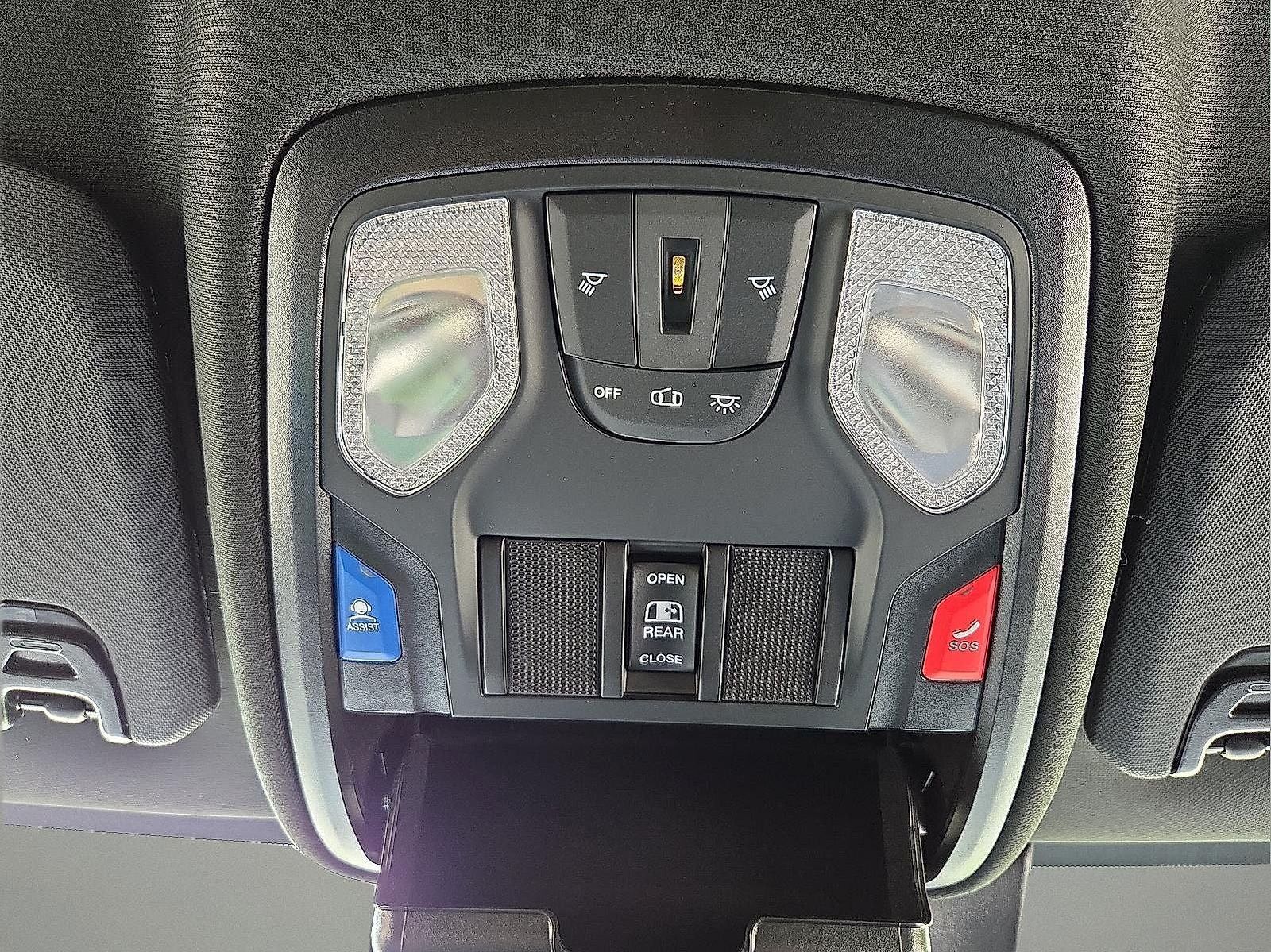 2025 RAM Ram 2500 RAM 2500 TRADESMAN CREW CAB 4X4 6'4' BOX