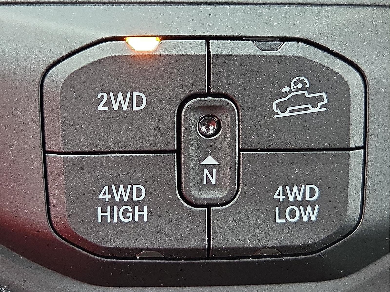 2026 RAM Ram 2500 RAM 2500 WARLOCK CREW CAB 4X4 6'4' BOX