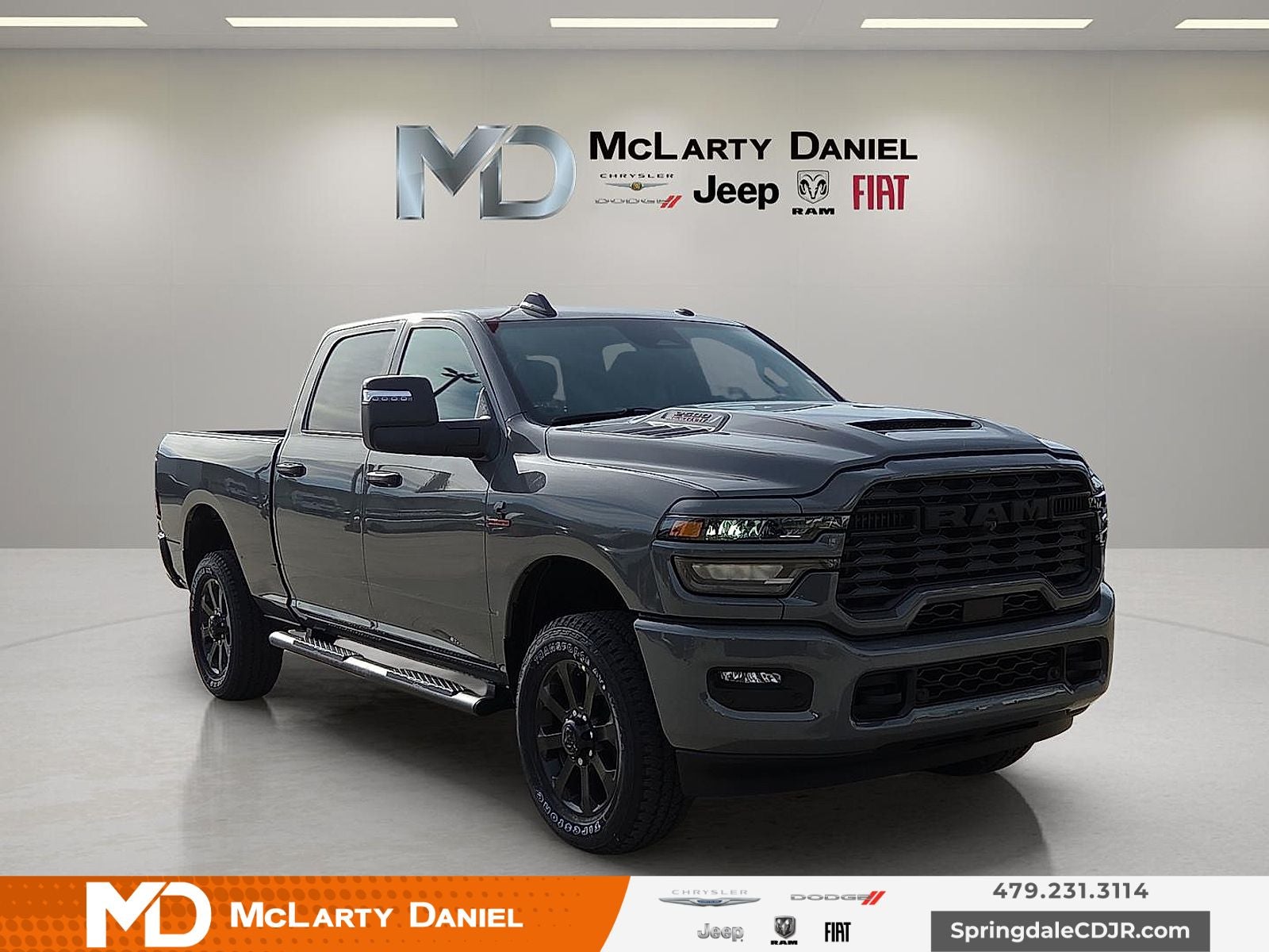 2026 RAM Ram 2500 RAM 2500 BLACK EXPRESS CREW CAB 4X4 6'4' BOX