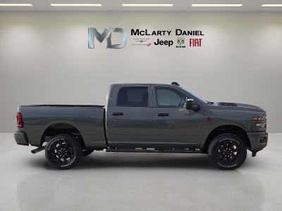 2026 RAM Ram 2500 RAM 2500 BLACK EXPRESS CREW CAB 4X4 6'4' BOX