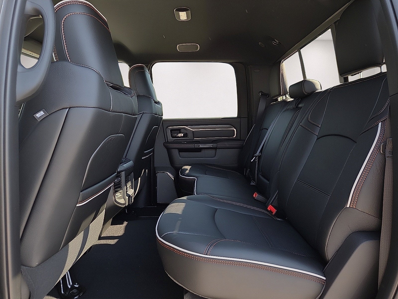 2027 RAM 2500 RAM 2500 REBEL CREW CAB 4X4 6'4' BOX