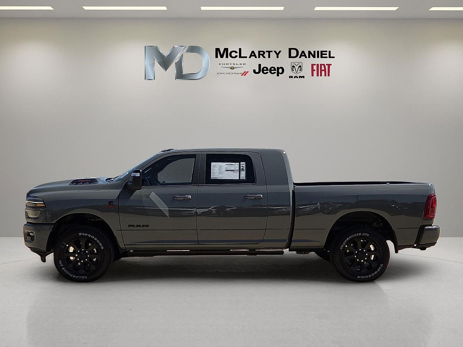 2026 RAM Ram 2500 RAM 2500 LARAMIE MEGA CAB 4X4 6'4' BOX