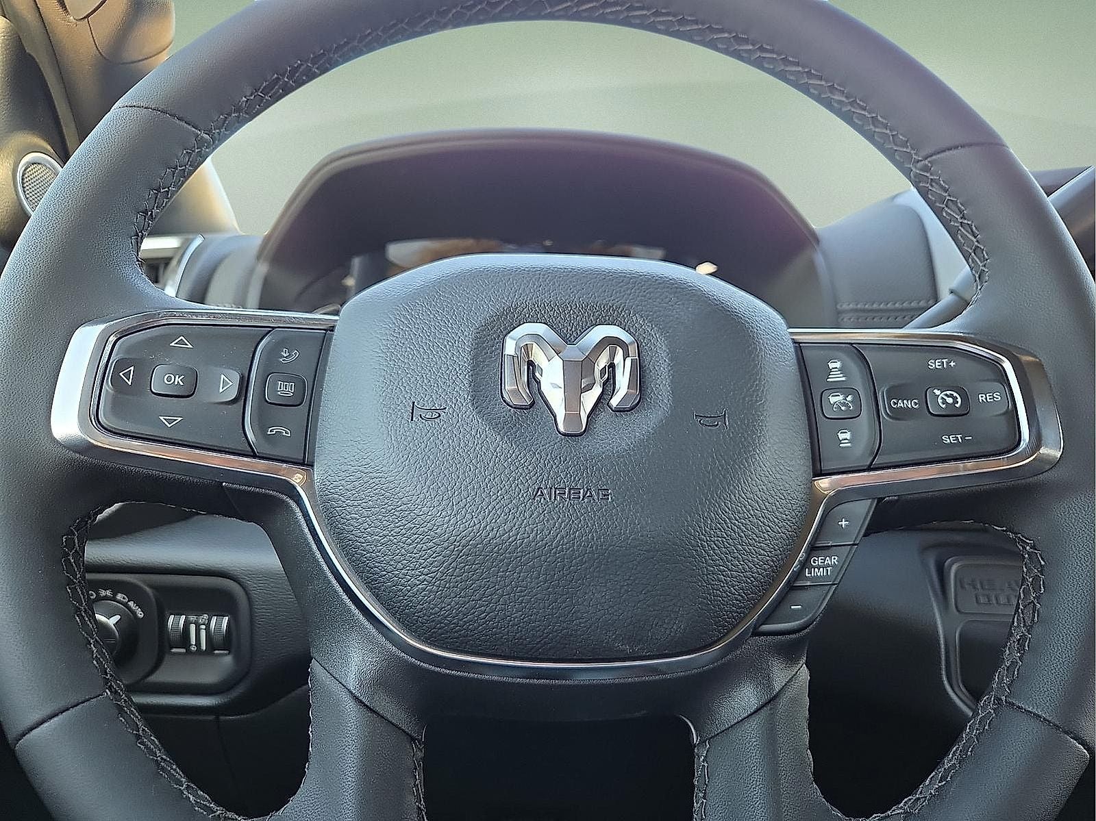 2026 RAM Ram 2500 RAM 2500 LARAMIE MEGA CAB 4X4 6'4' BOX