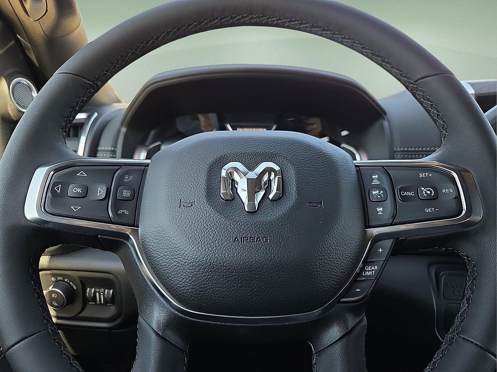 2026 RAM Ram 2500 RAM 2500 LARAMIE MEGA CAB 4X4 6'4' BOX