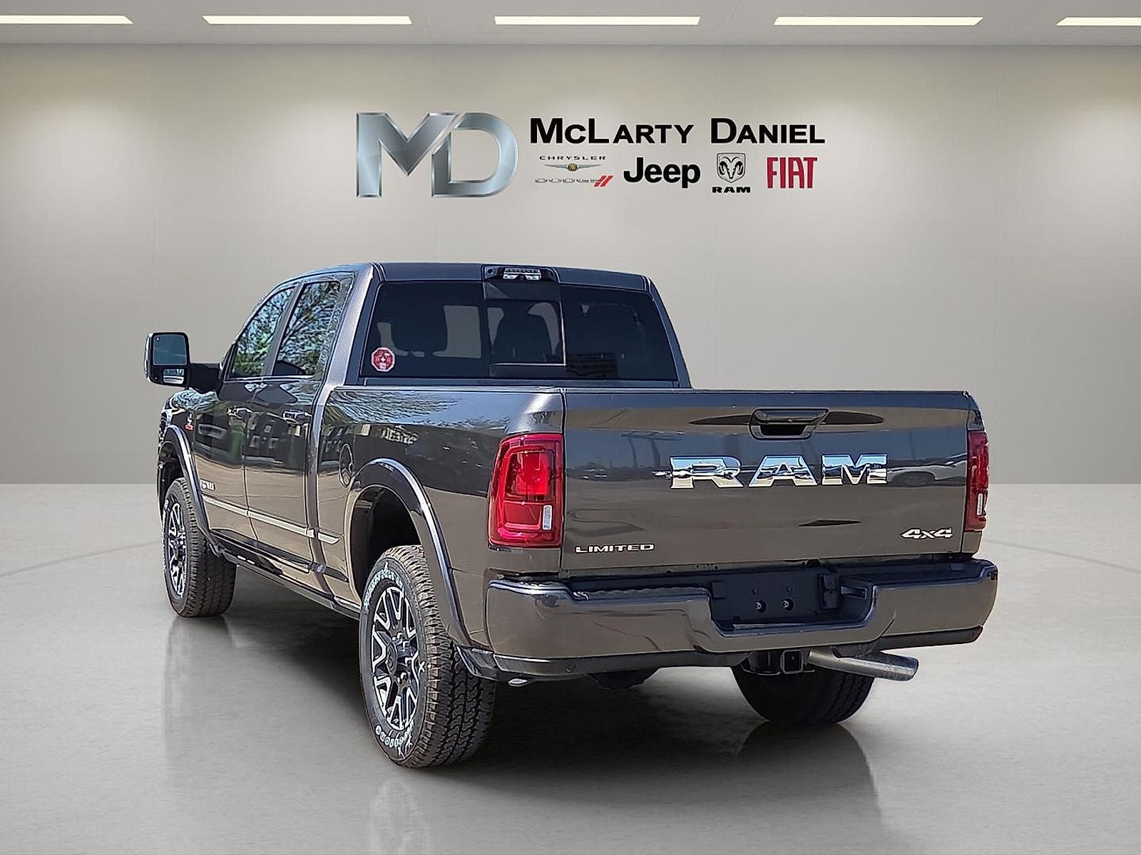 2025 RAM 2500 Limited Crew Cab 4x4 6'4' Box