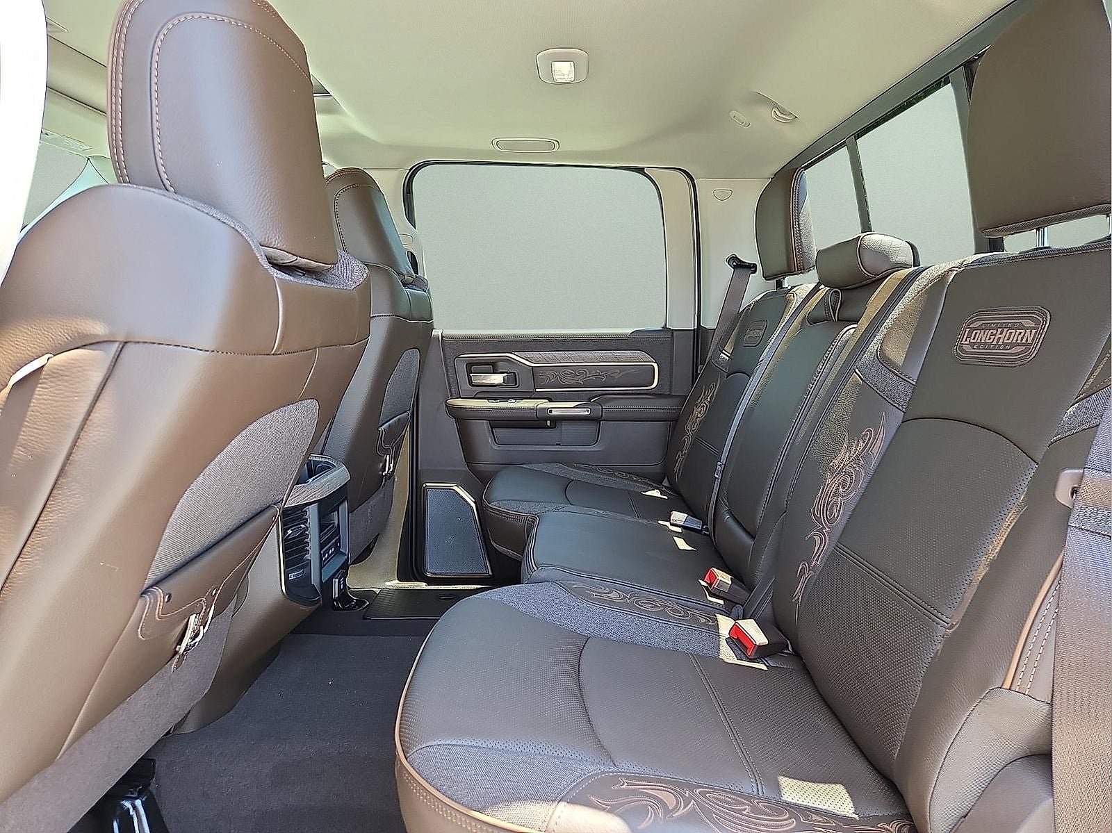 2026 RAM Ram 2500 RAM 2500 LIMITED LONGHORN CREW CAB 4X4 6'4' BOX