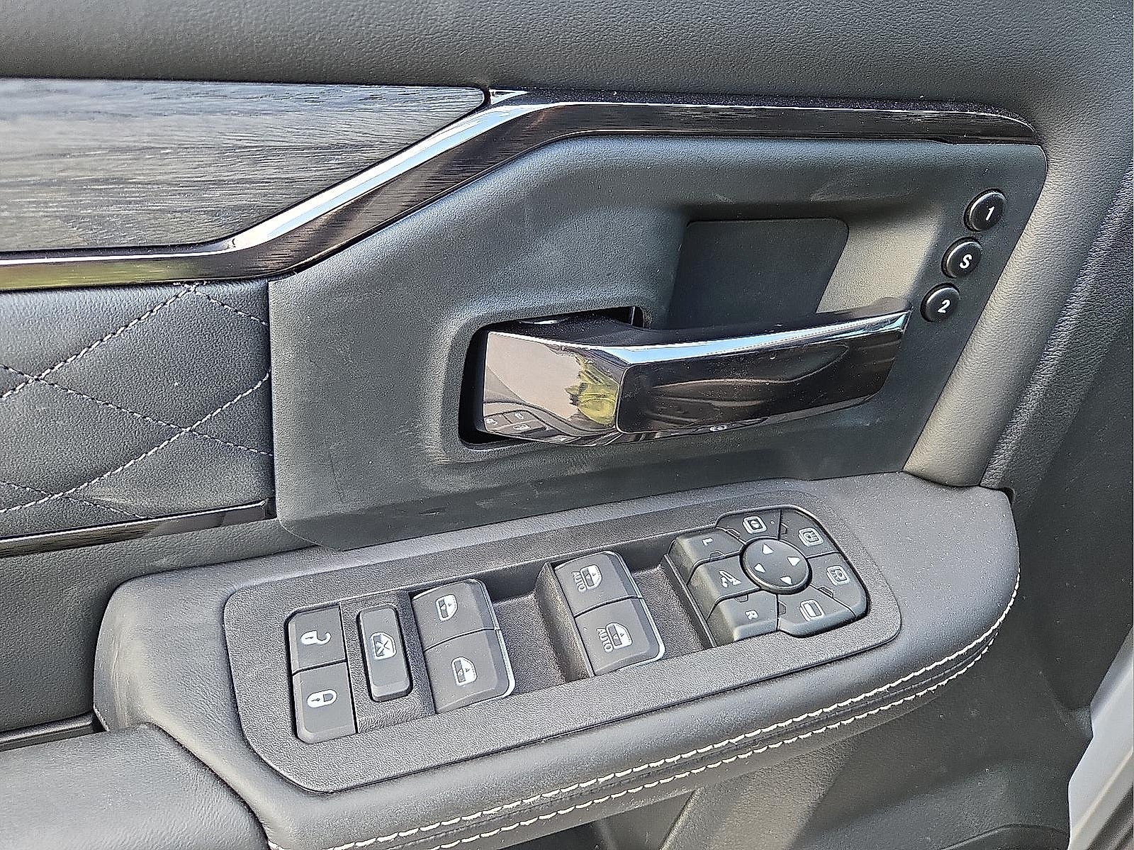 2026 RAM Ram 2500 RAM 2500 LIMITED CREW CAB 4X4 6'4' BOX