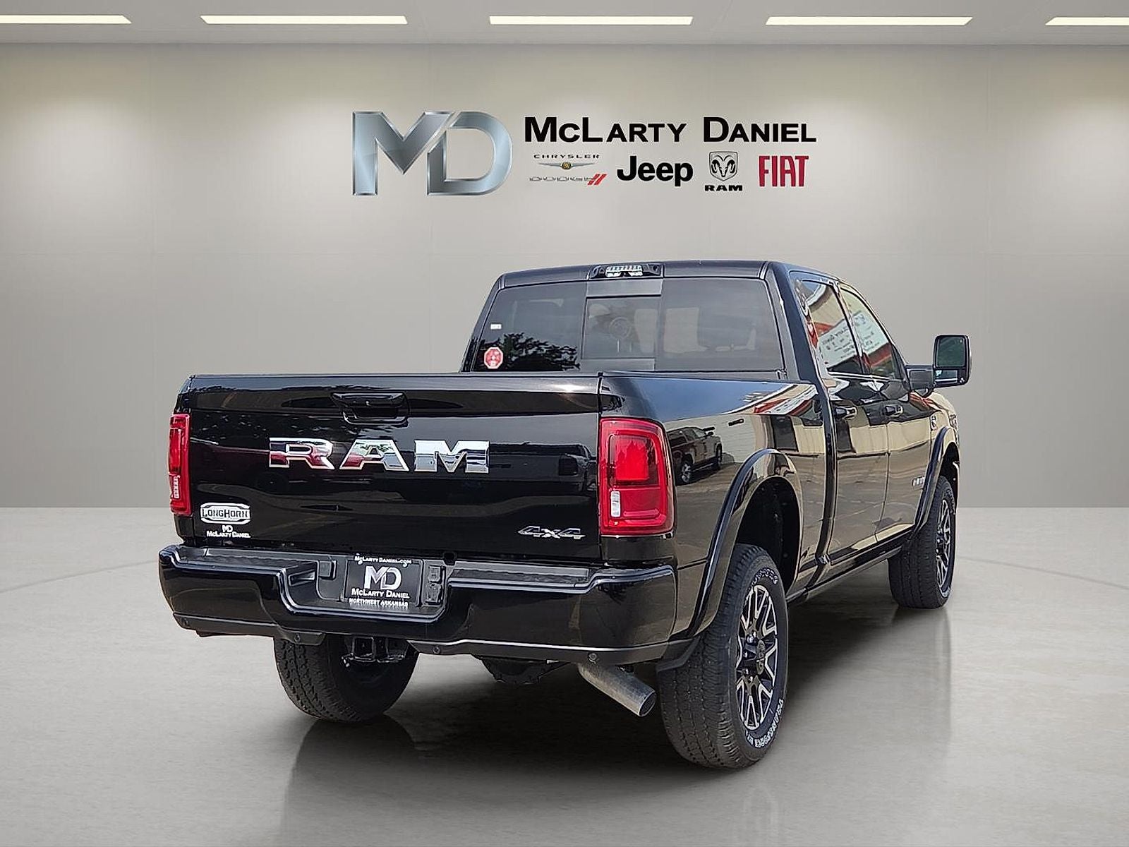 2026 RAM Ram 2500 RAM 2500 LIMITED LONGHORN CREW CAB 4X4 6'4' BOX