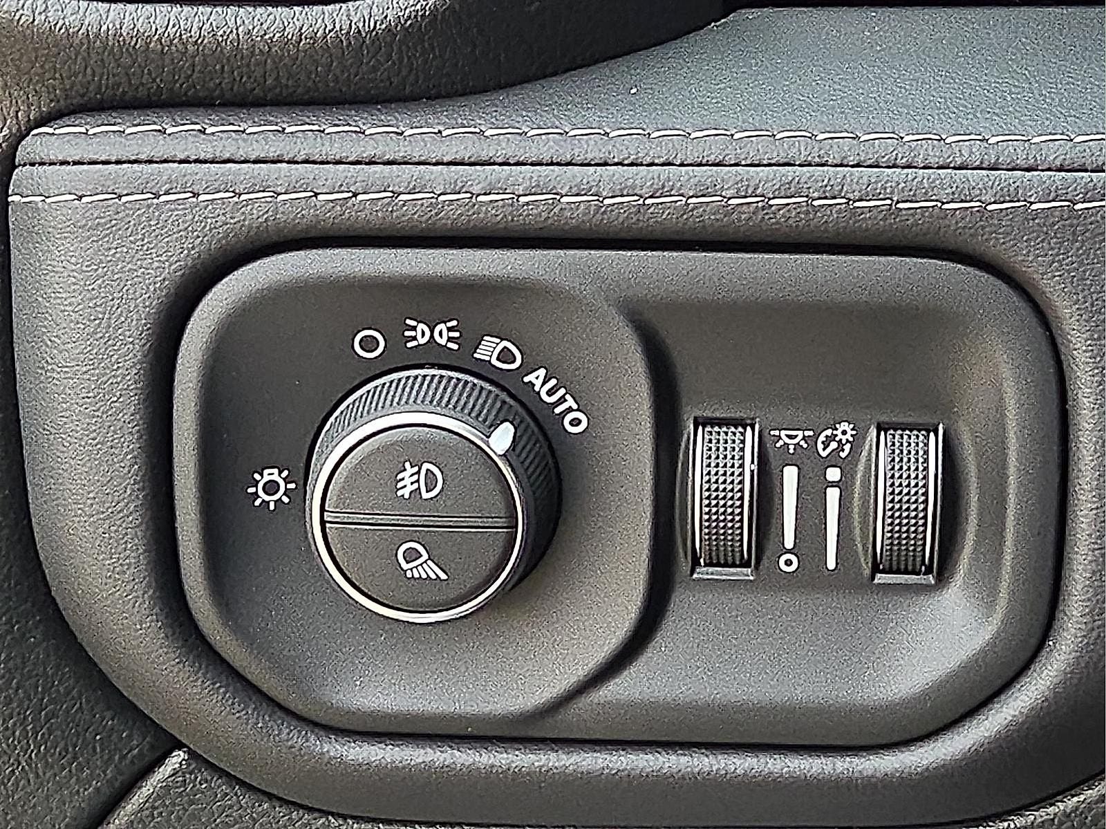 2026 RAM Ram 2500 RAM 2500 LIMITED CREW CAB 4X4 6'4' BOX