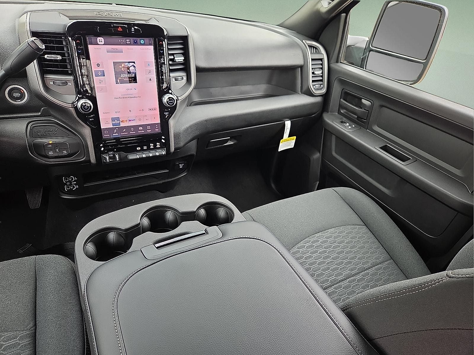 2026 RAM Ram 3500 RAM 3500 TRADESMAN CREW CAB 4X4 8' BOX