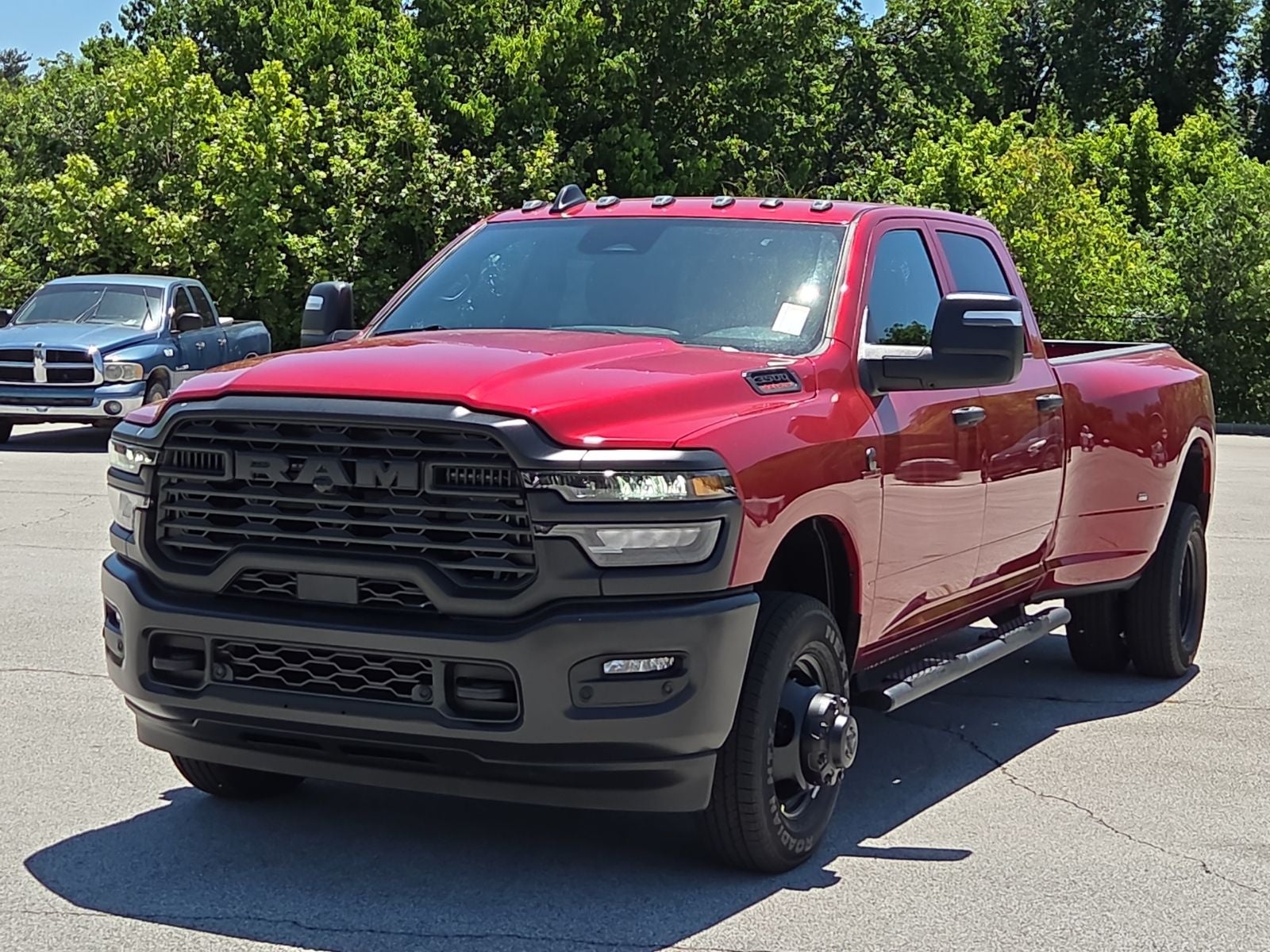 2026 RAM Ram 3500 RAM 3500 TRADESMAN CREW CAB 4X4 8' BOX