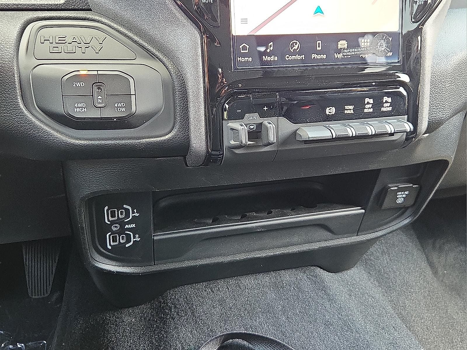 2026 RAM Ram 3500 RAM 3500 TRADESMAN CREW CAB 4X4 8' BOX