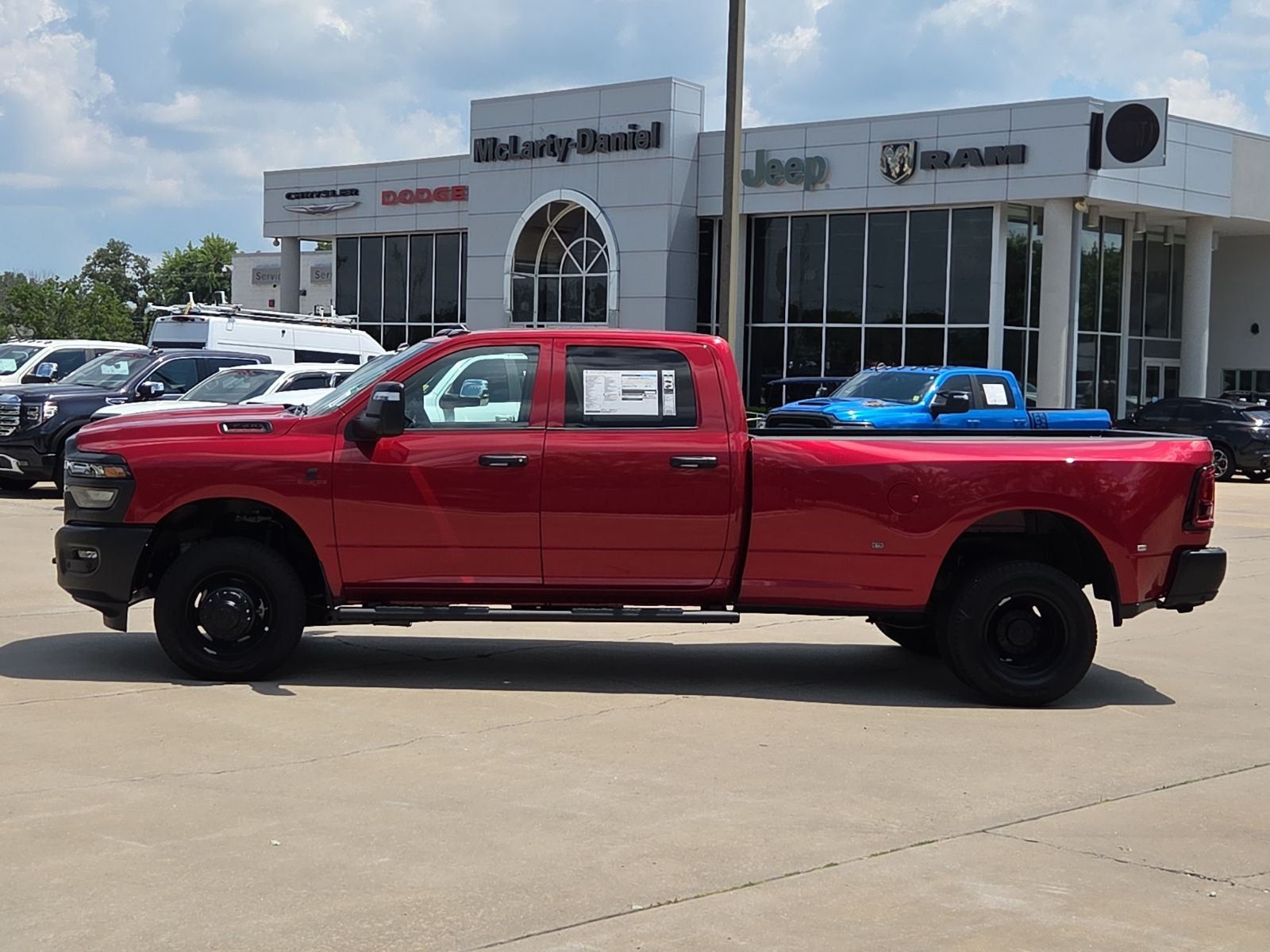 2026 RAM Ram 3500 RAM 3500 TRADESMAN CREW CAB 4X4 8' BOX