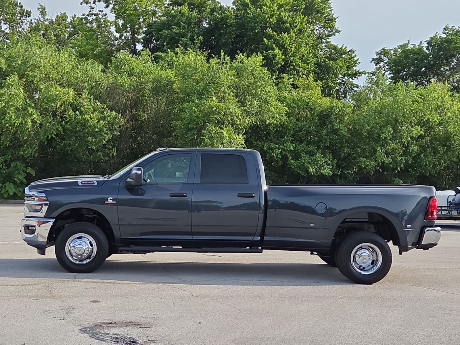 2026 RAM Ram 3500 RAM 3500 TRADESMAN CREW CAB 4X4 8' BOX