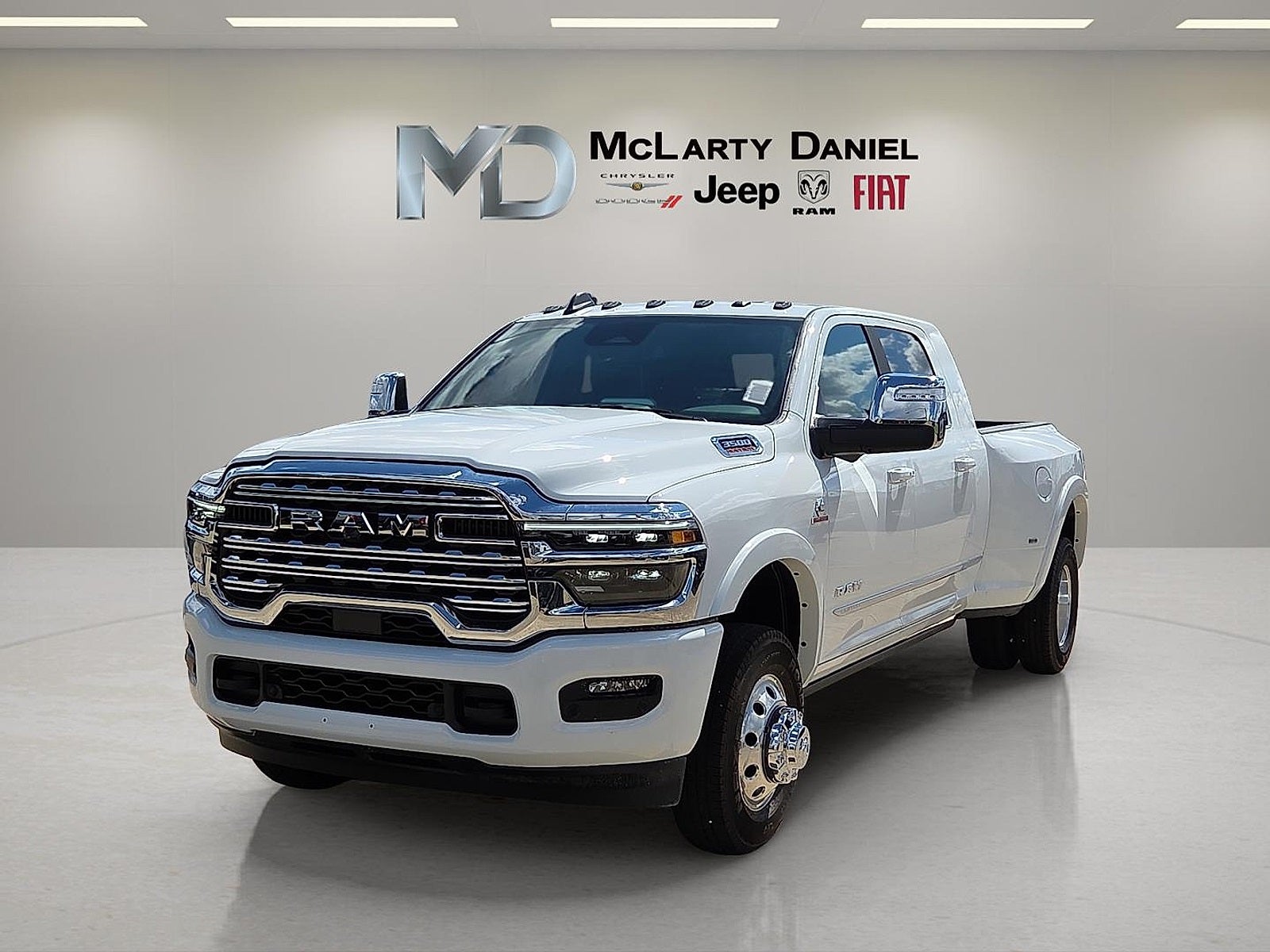 2026 RAM Ram 3500 RAM 3500 LIMITED MEGA CAB 4X4 6'4' BOX
