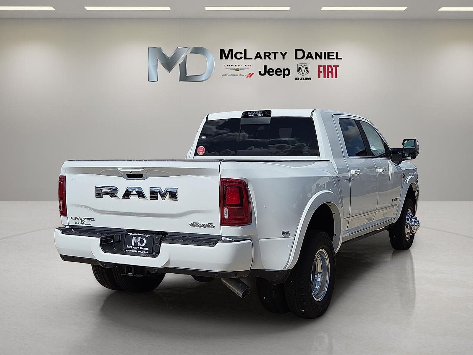 2026 RAM Ram 3500 RAM 3500 LIMITED MEGA CAB 4X4 6'4' BOX