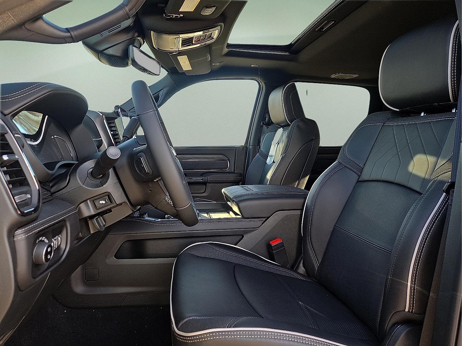 2026 RAM Ram 3500 RAM 3500 LIMITED MEGA CAB 4X4 6'4' BOX