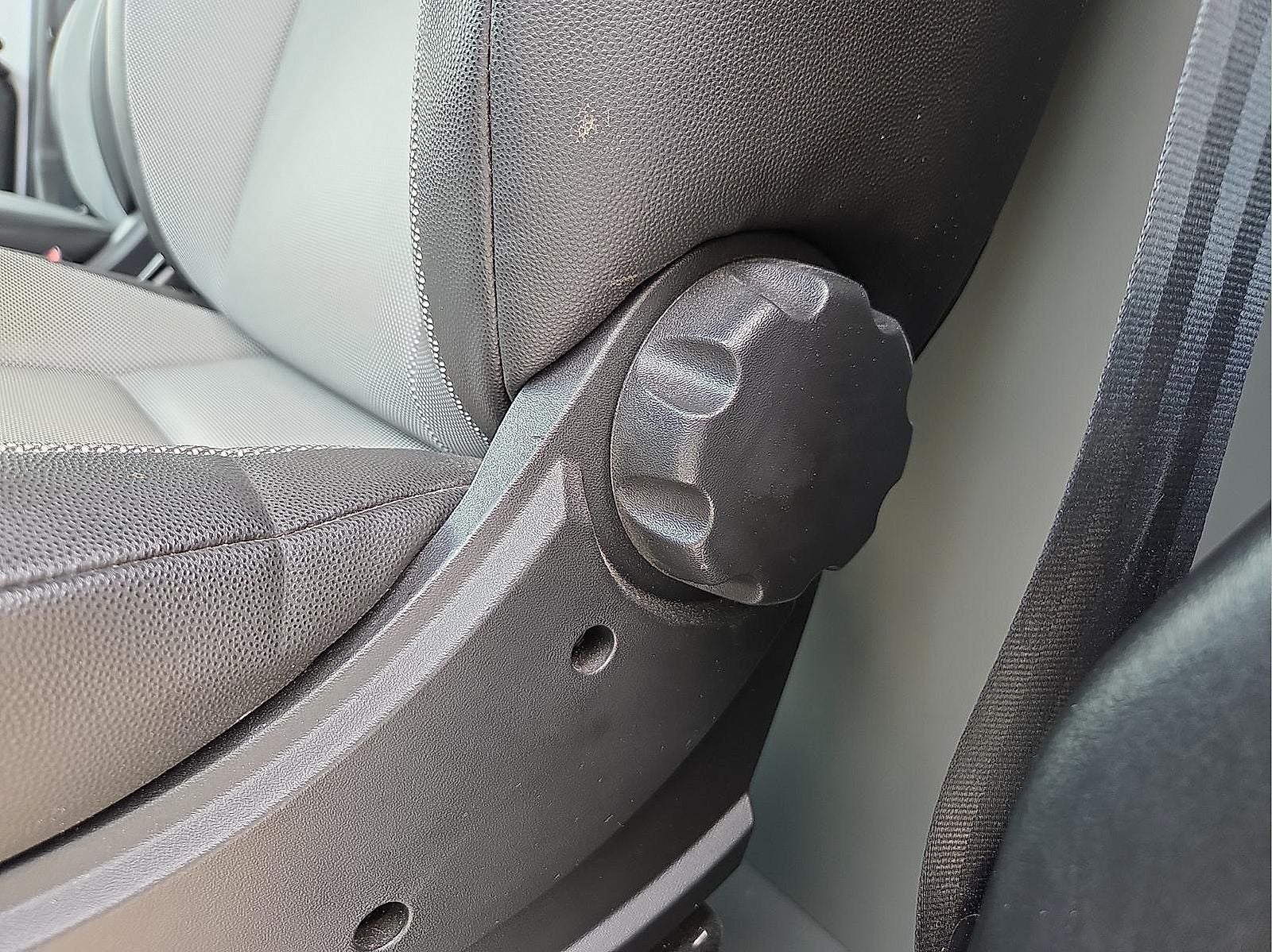 2024 RAM ProMaster 2500 Cargo Van Tradesman High Roof 136' WB w/Pass Seat