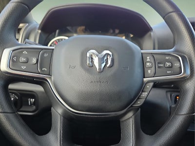 2025 RAM Ram 1500 RAM 1500 TRADESMAN CREW CAB 4X4 5'7' BOX