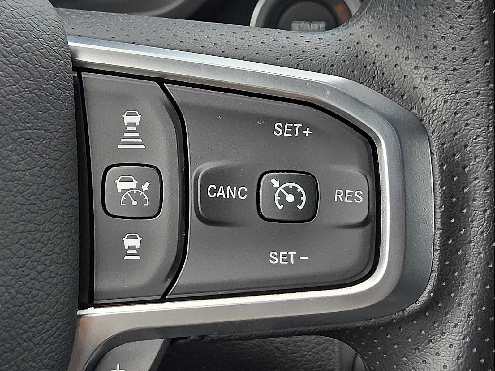 2026 RAM Ram 1500 RAM 1500 WARLOCK CREW CAB 4X4 5'7' BOX