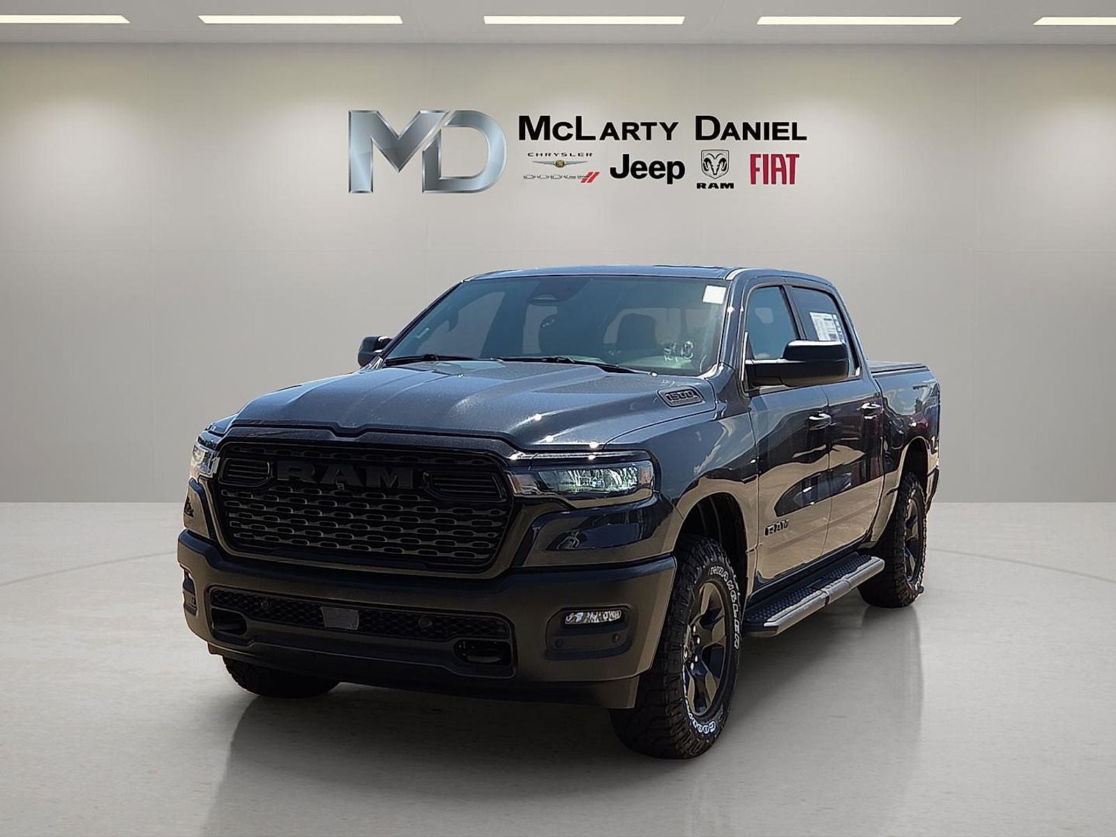 2026 RAM Ram 1500 RAM 1500 WARLOCK CREW CAB 4X4 5'7' BOX