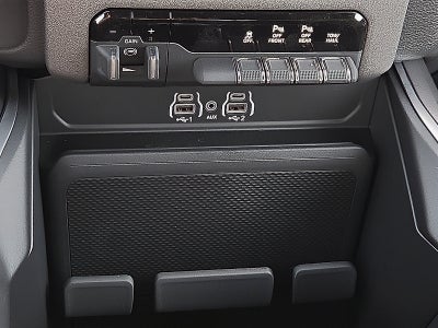 2027 RAM 1500 RAM 1500 EXPRESS CREW CAB 4X4 5'7' BOX