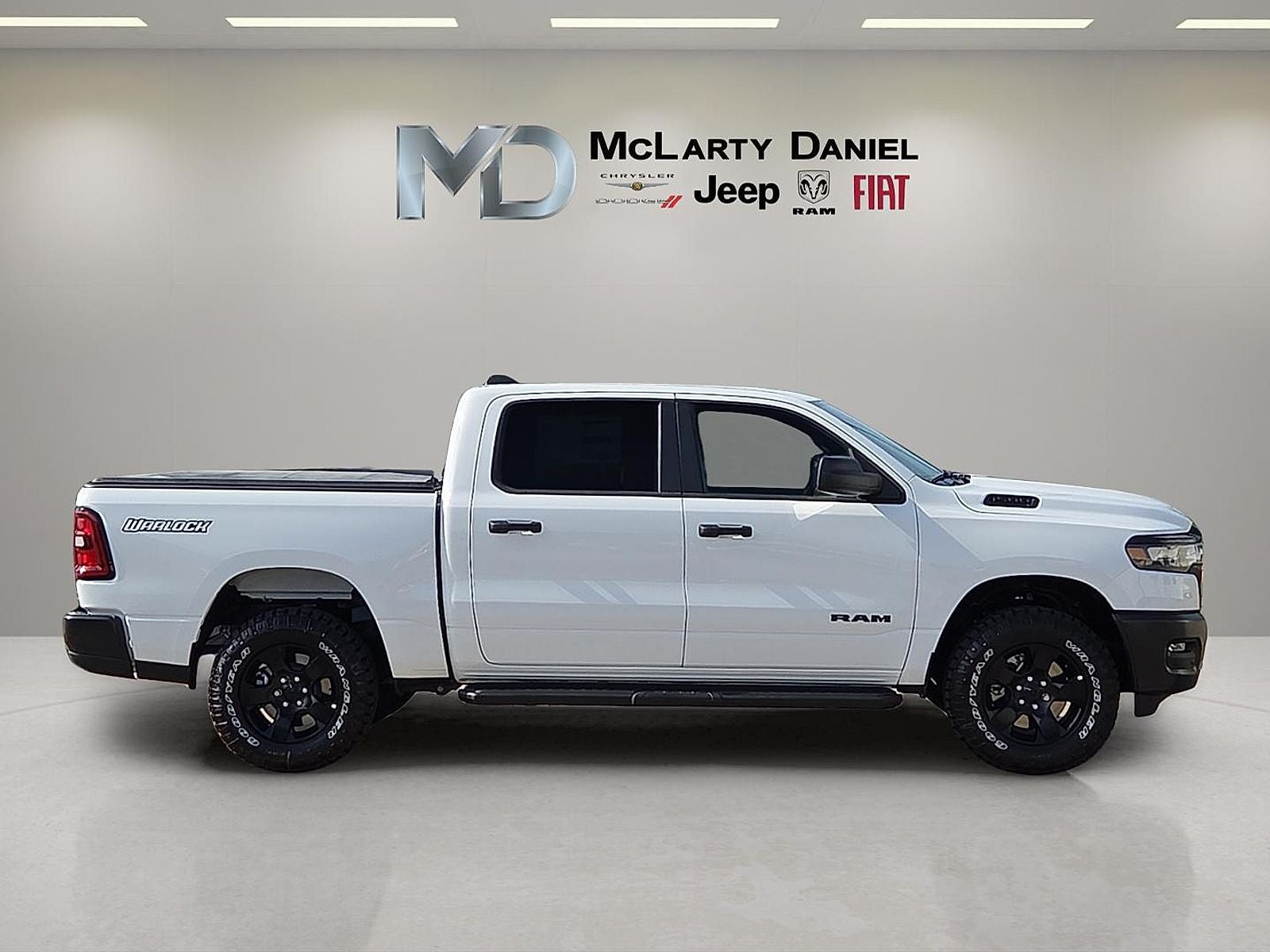 2026 RAM Ram 1500 RAM 1500 WARLOCK CREW CAB 4X4 5'7' BOX