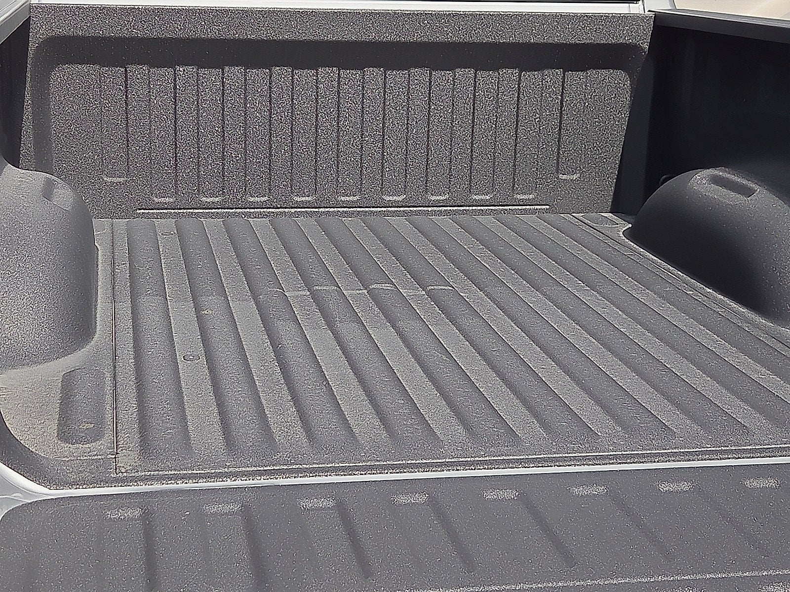 2027 RAM 1500 RAM 1500 EXPRESS CREW CAB 4X4 5'7' BOX