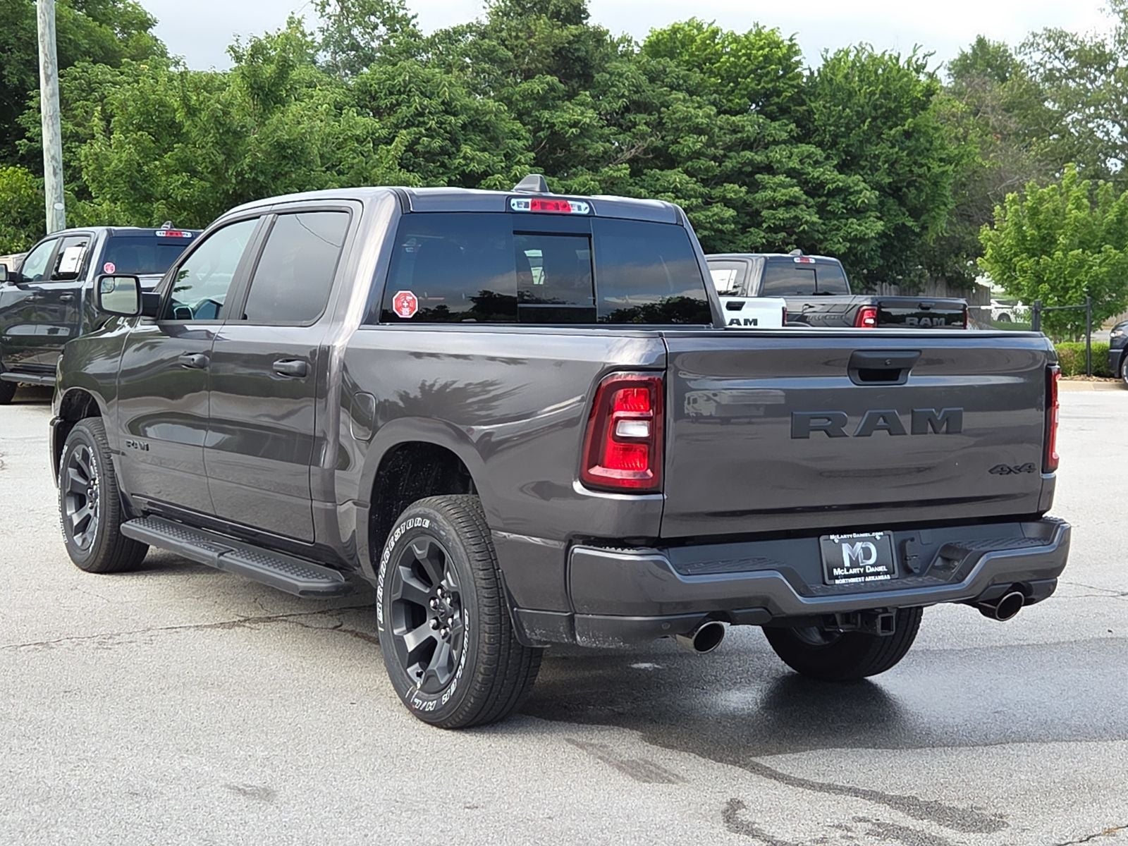 2026 RAM Ram 1500 RAM 1500 EXPRESS CREW CAB 4X4 5'7' BOX
